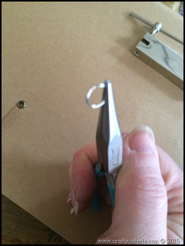 how to open jump rings